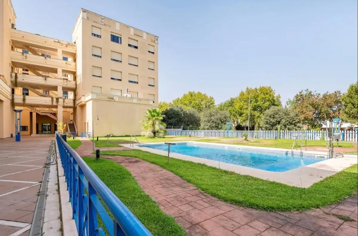 Precioso Estudio Con Parking Σεβίλλη