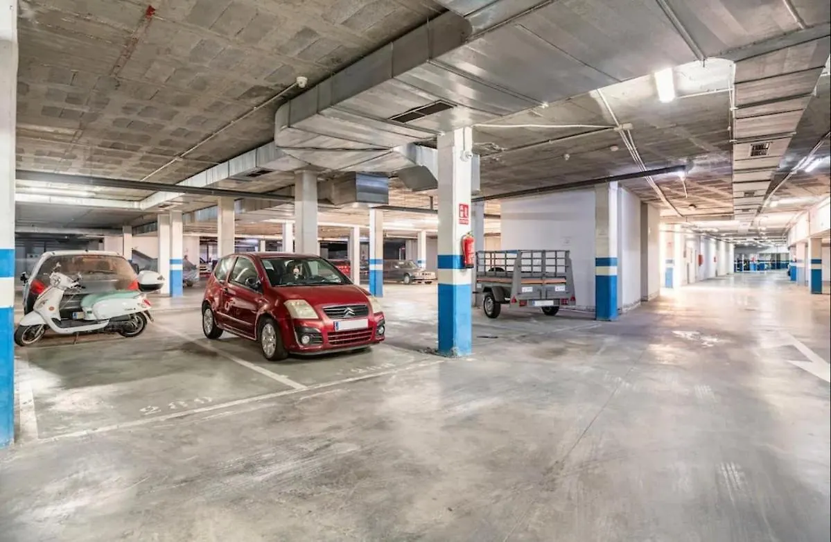 Precioso Estudio Con Parking Sevilla