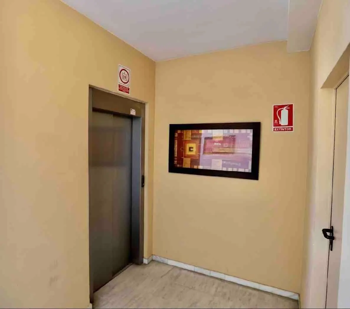 Precioso Estudio Con Parking Sevilla España